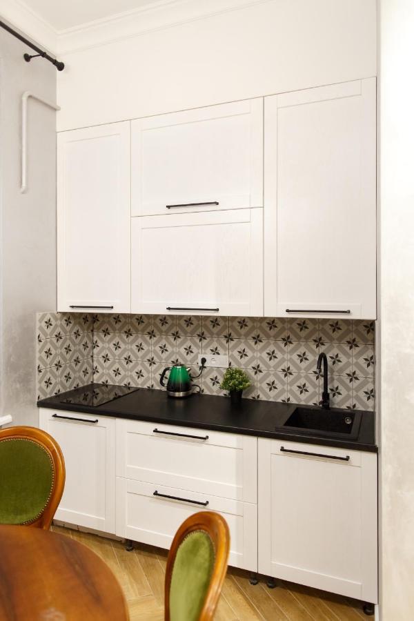 Центр Львова Вул Личаківська 5 Площа Ринок 2 Кімнати Ізольовані Apartment Luaran gambar